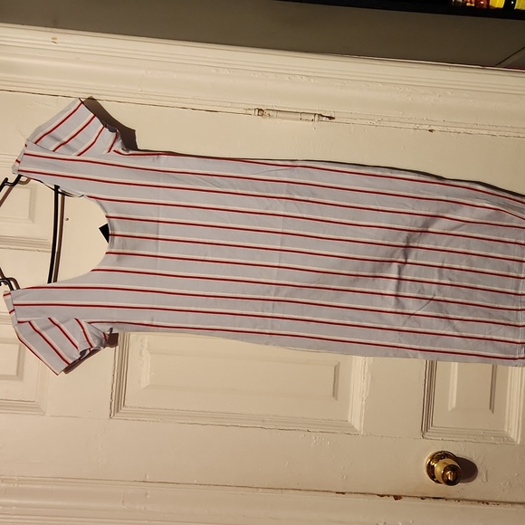 Forever 21 Dresses & Skirts - Women's Junior Size Medium, Casual Sexy, Fitted, Bodycon Dress